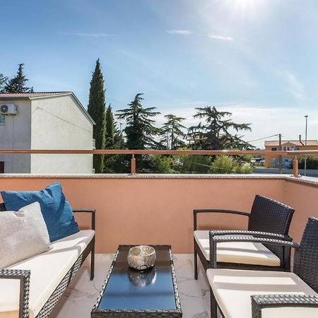 Apartman Knezevic A Fažana エクステリア 写真