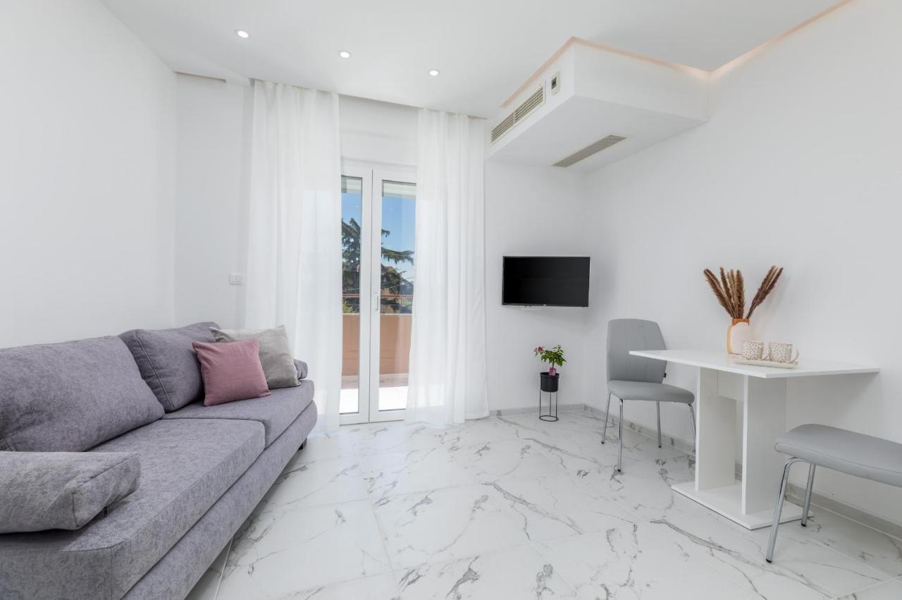 Apartman Knezevic A Fažana エクステリア 写真
