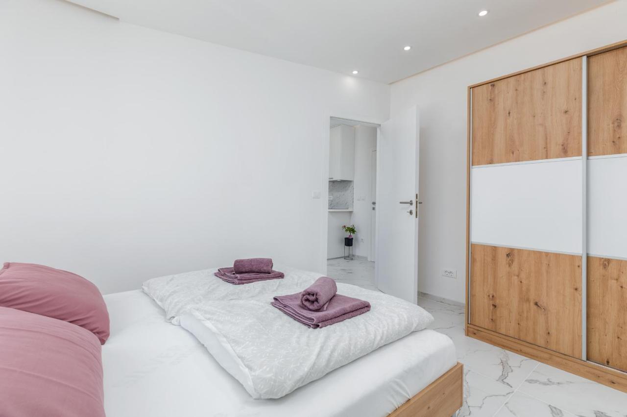 Apartman Knezevic A Fažana エクステリア 写真