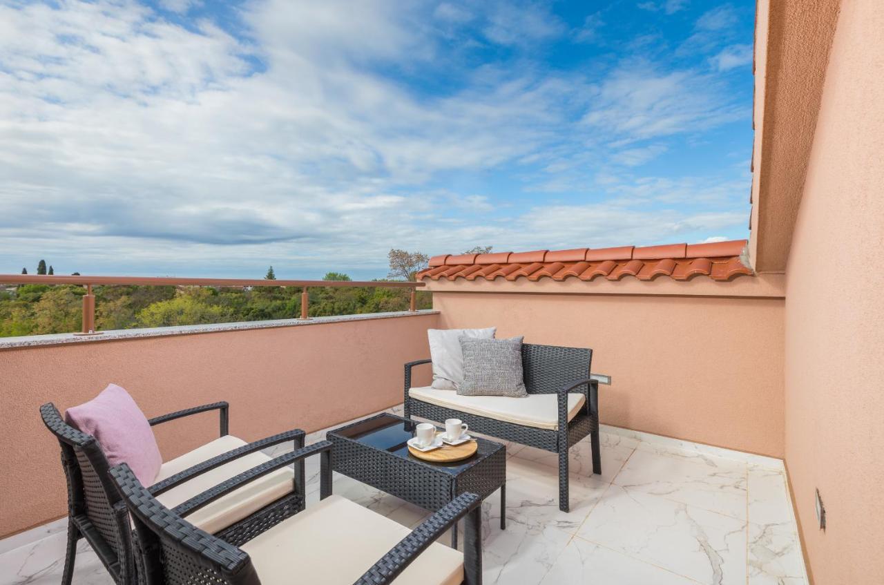 Apartman Knezevic A Fažana エクステリア 写真